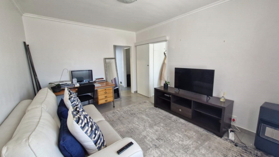 To Let 1 Bedroom Property for Rent in Fish Hoek Western Cape
